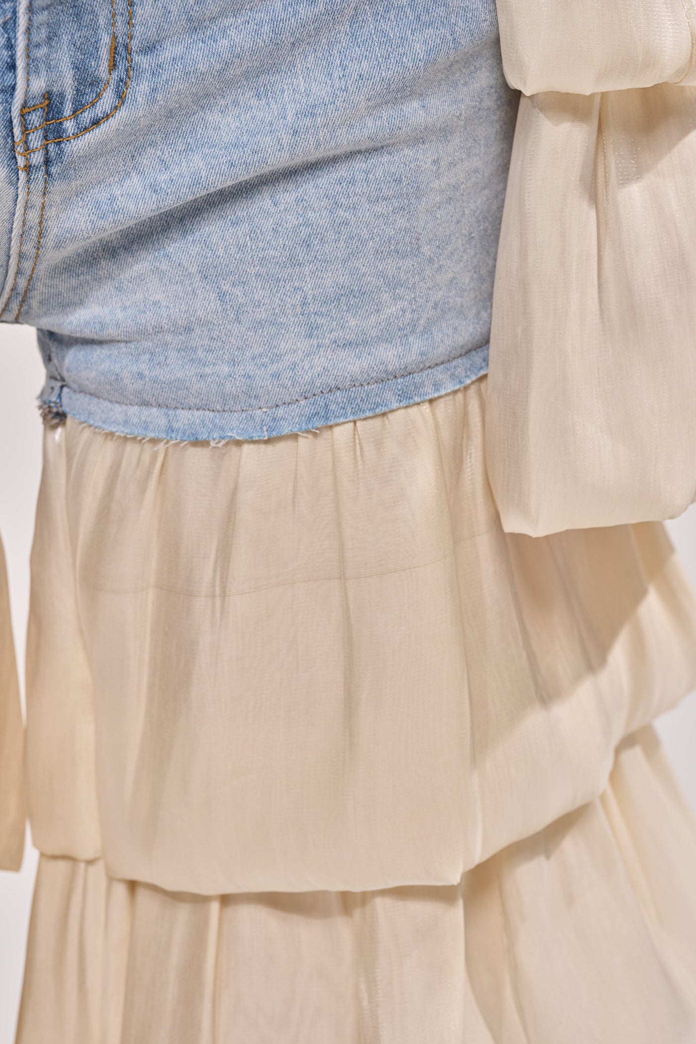 BOUNCIN AROUND DENIM RUFFLE PANT