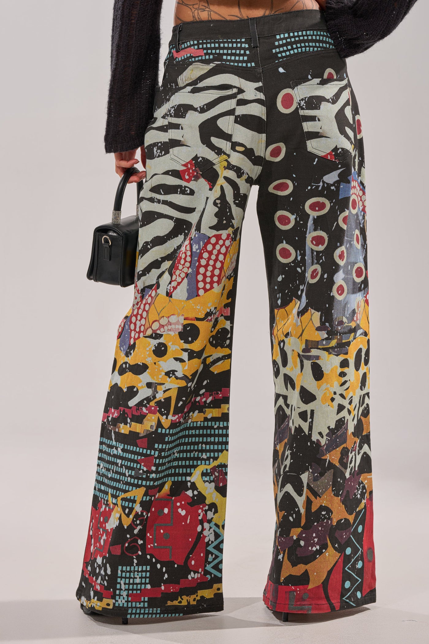 SOMETHING DIFFERENT PRINTED BLACK WASH JEANS