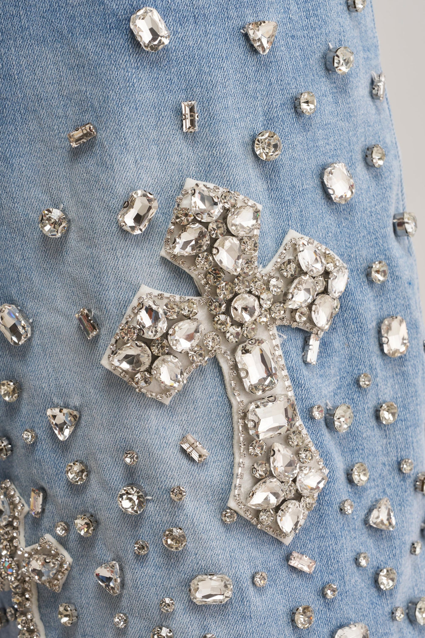 BLESSED RHINESTONE BERMUDA
