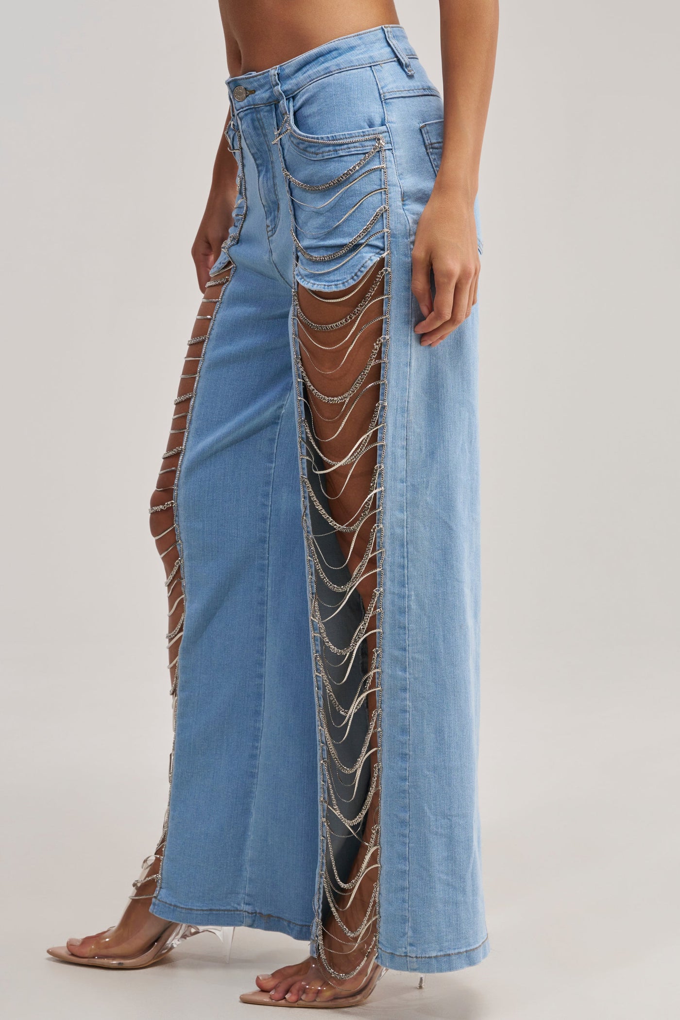CHAINS FOR DAYS RELAXED DENIM