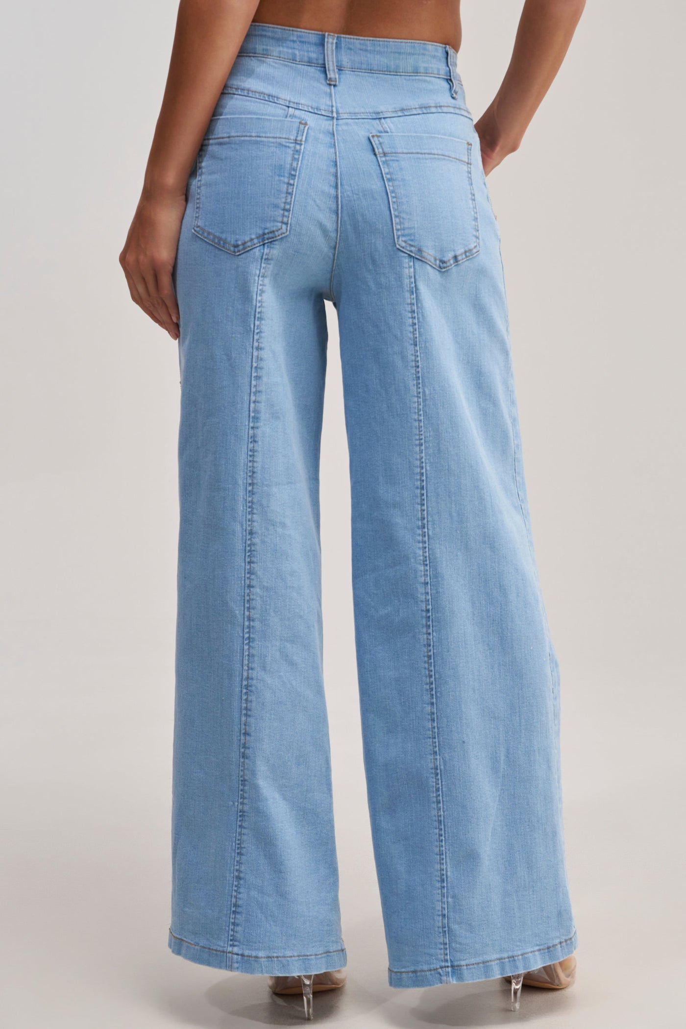 CHAINS FOR DAYS RELAXED DENIM