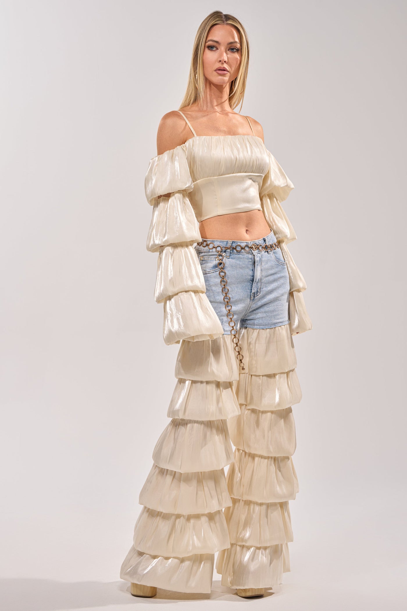 BOUNCIN AROUND DENIM RUFFLE PANT