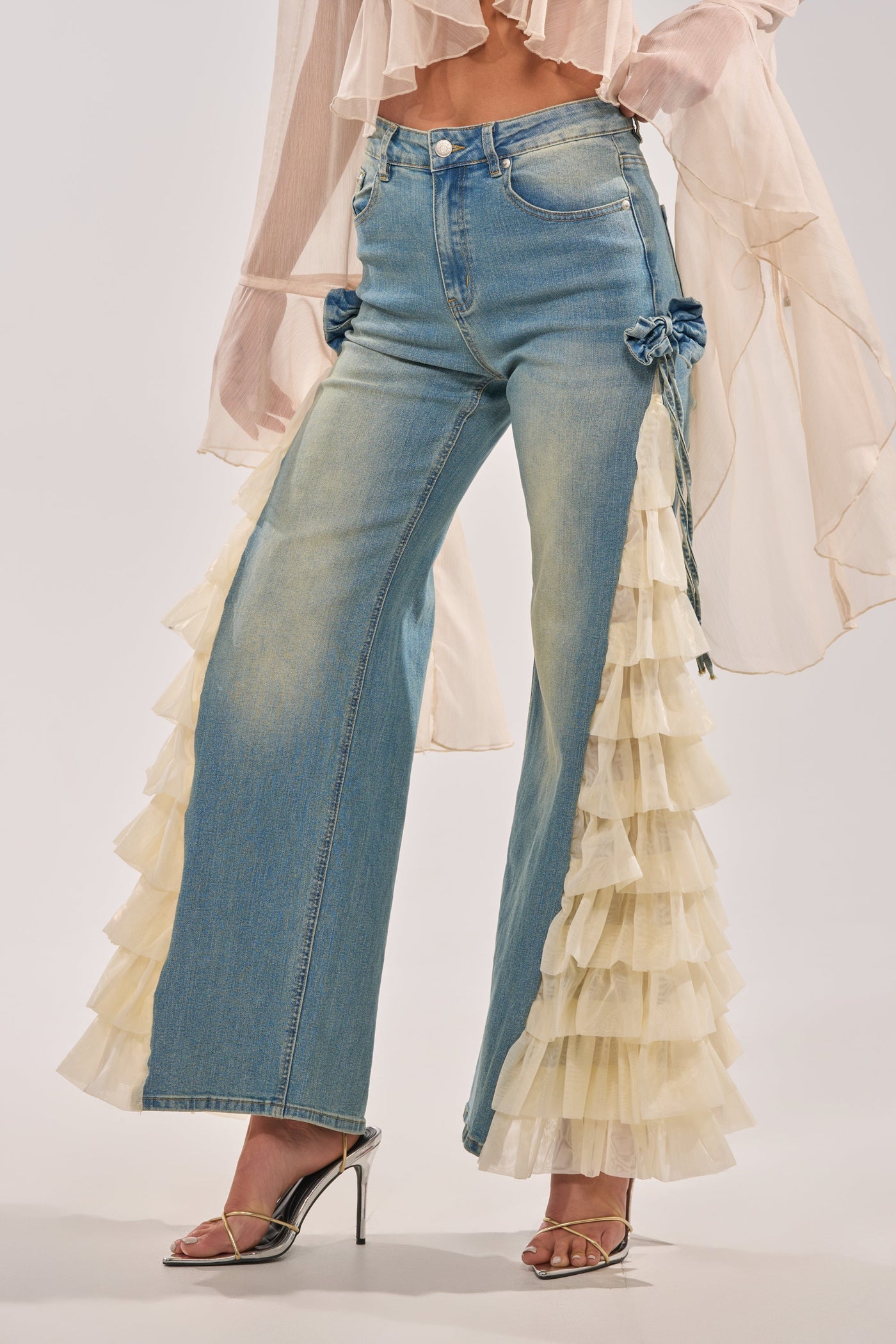 RUFFLE CITY STRAIGHT LEG DENIM
