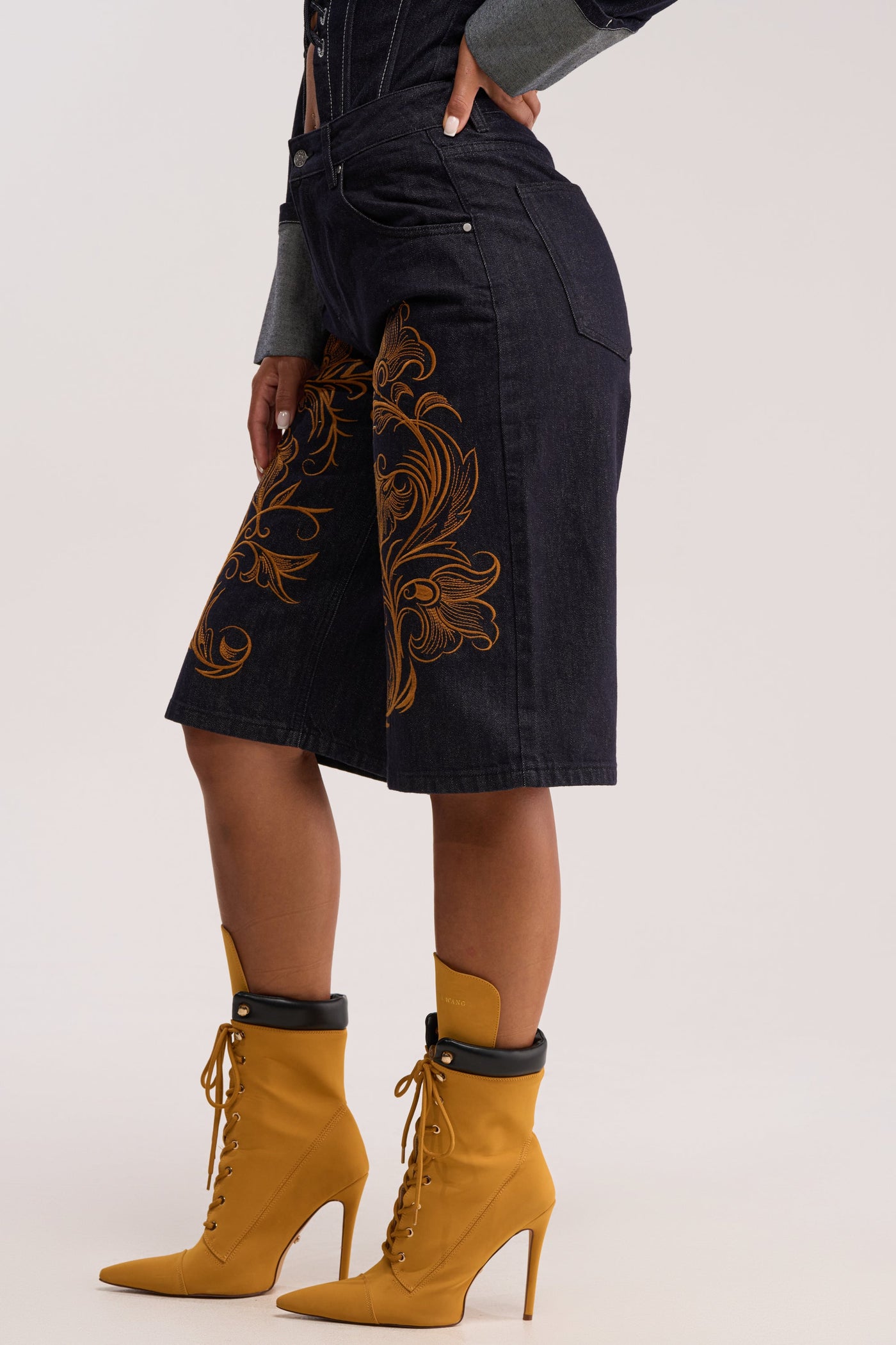 NO BROKE BOYS BERMUDA SHORT