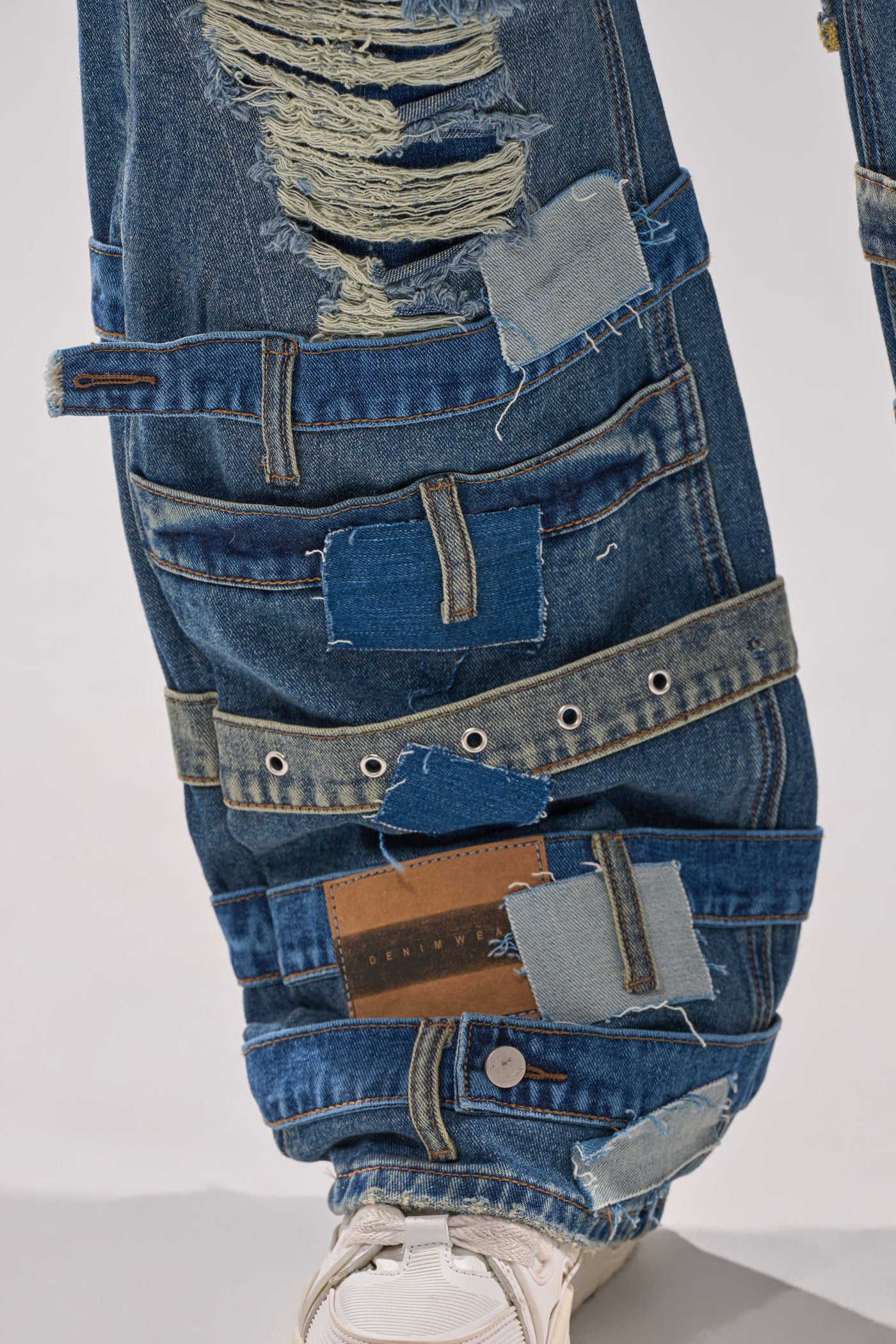 COOL ENOUGH RELAXED DENIM