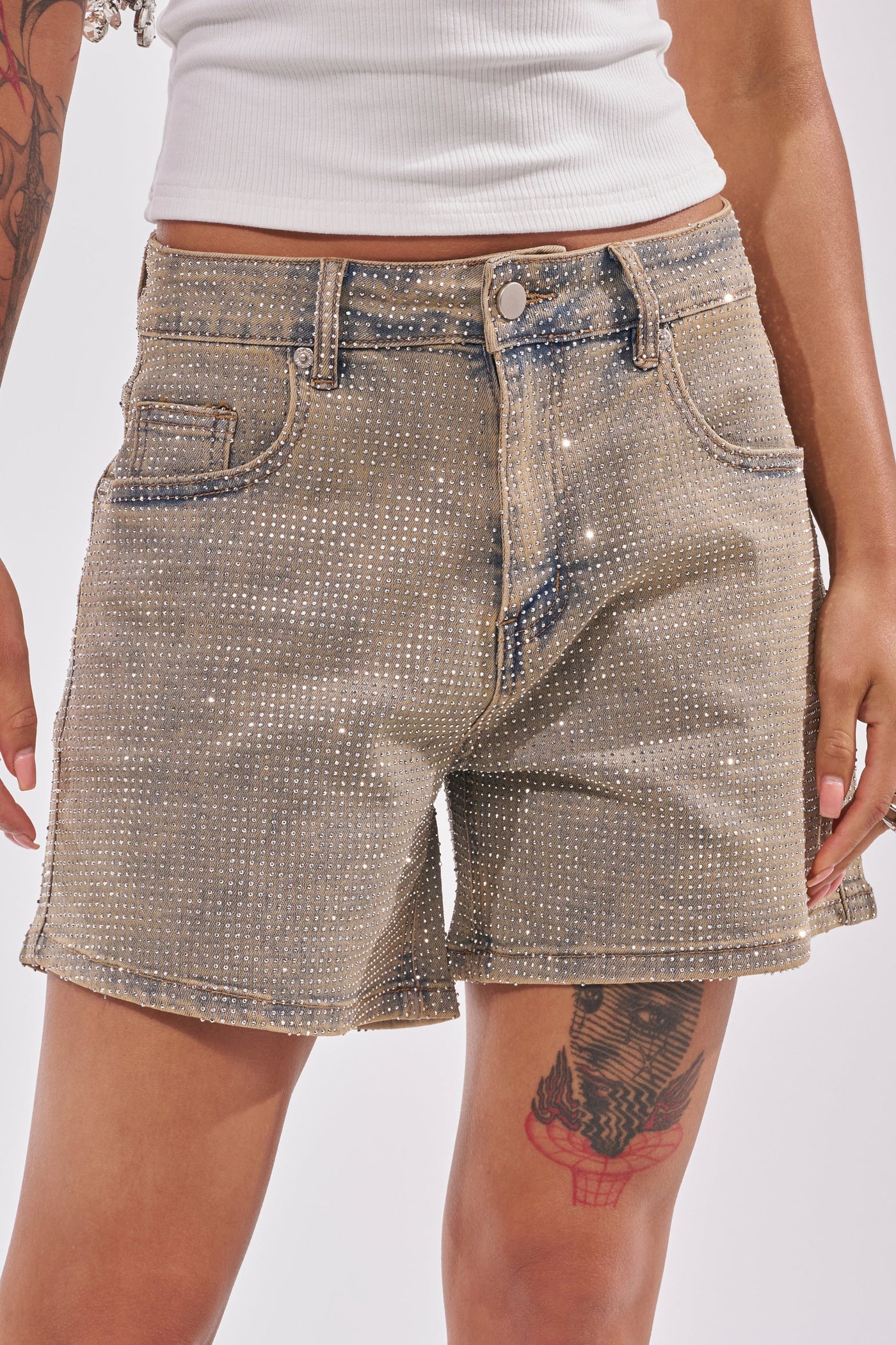 DEMI EMBELLISHED SHORT