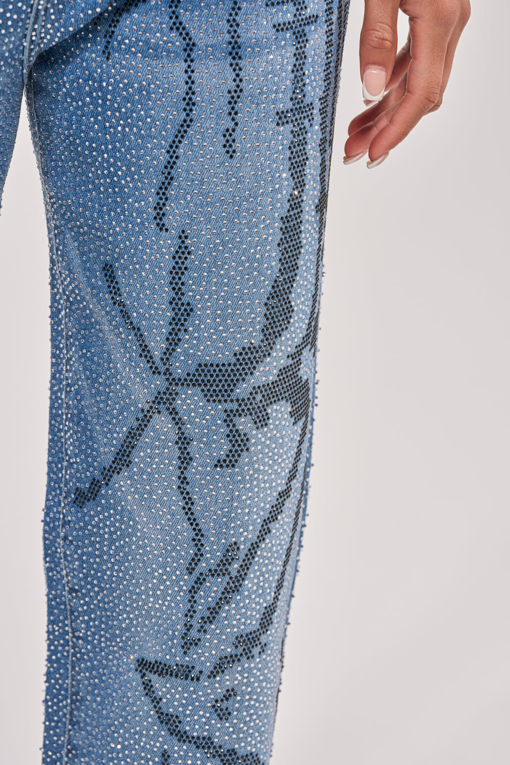 ITS MAGIC RHINESTONE STRAIGHT LEG DENIM