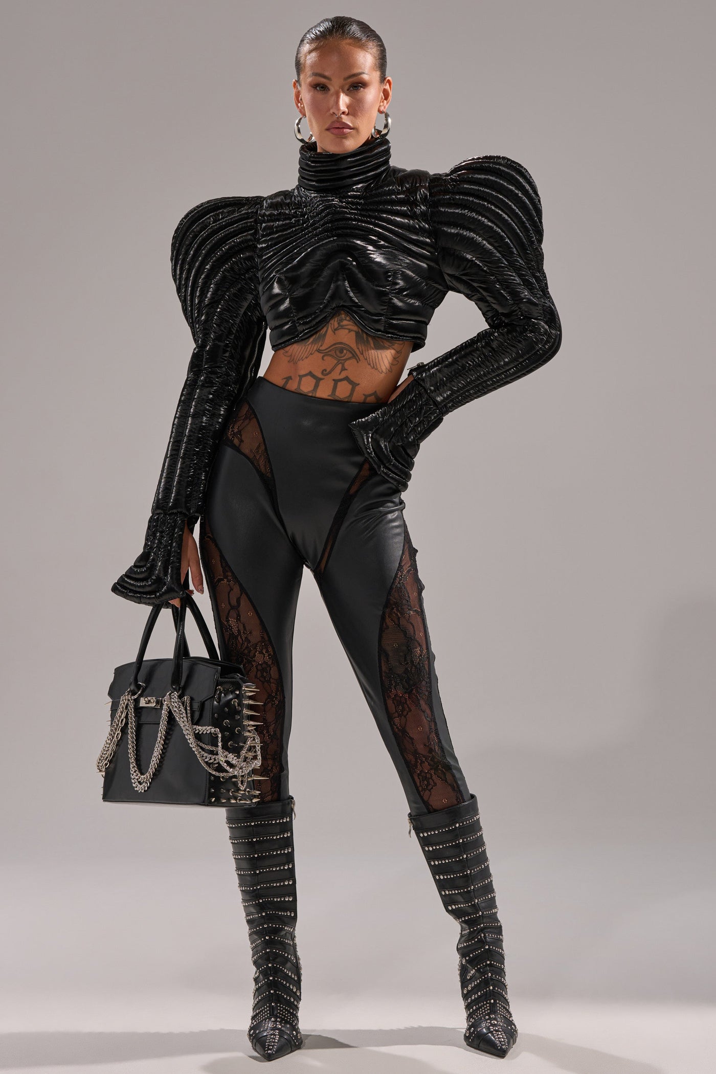 LACE DETAIL PANELED FAUX LEATHER LEGGINGS IN BLACK
