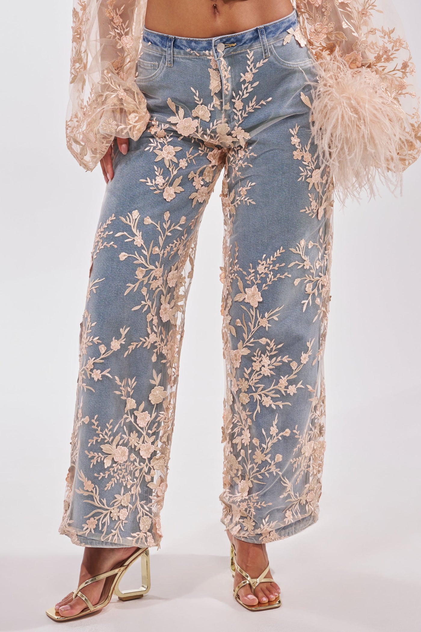 FLY AWAY WITH ME FLORAL DENIM