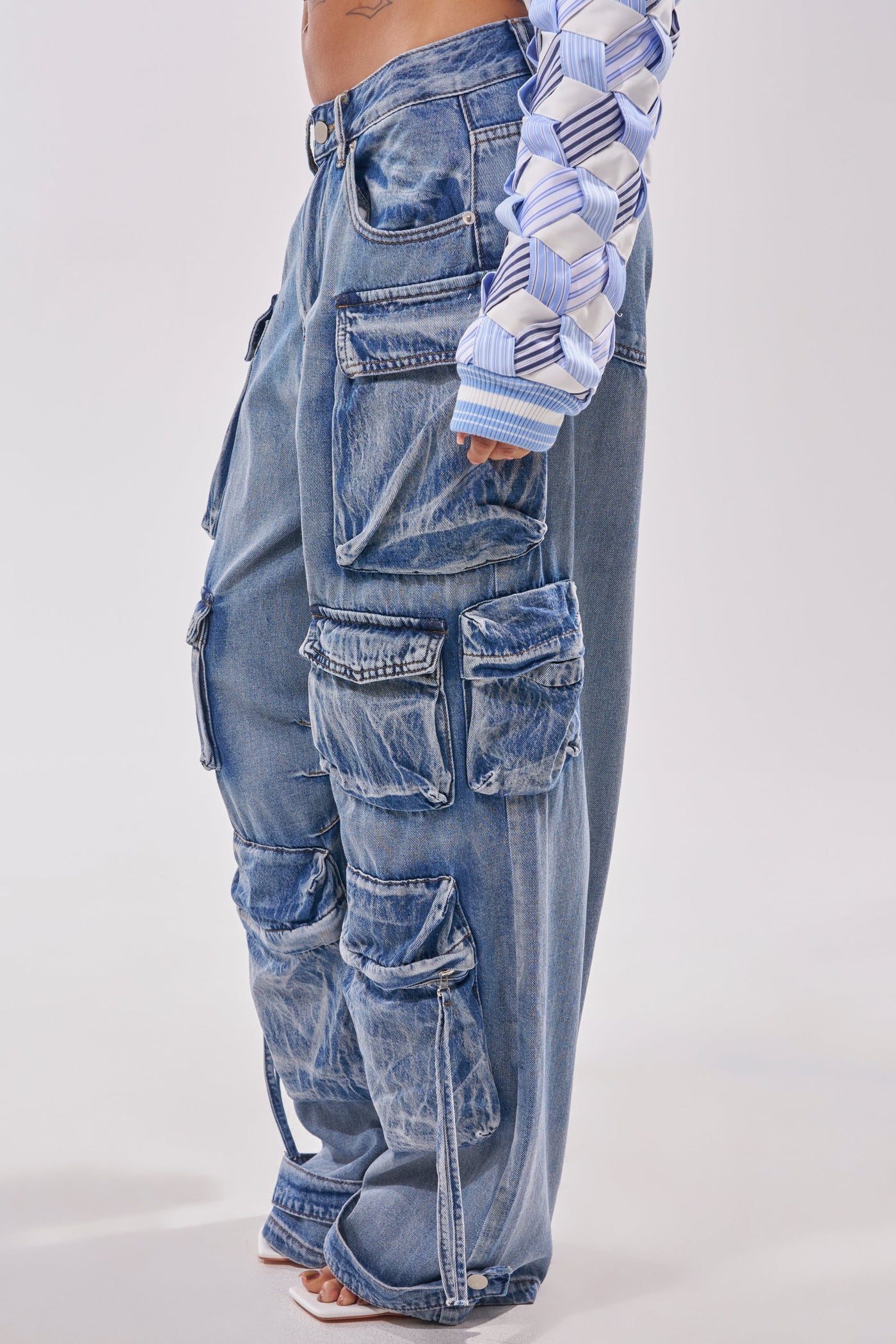 EASY ENOUGH CARGO DENIM